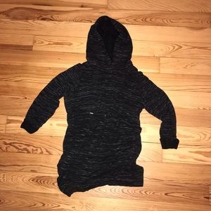 Pea in the Pod Tunic Sweatshirt Maternity